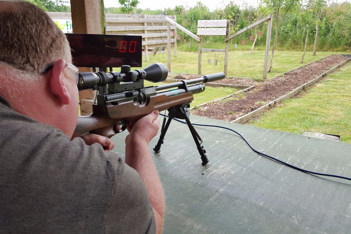 Air-rifle-shooting-experience-leicestershire.jpg