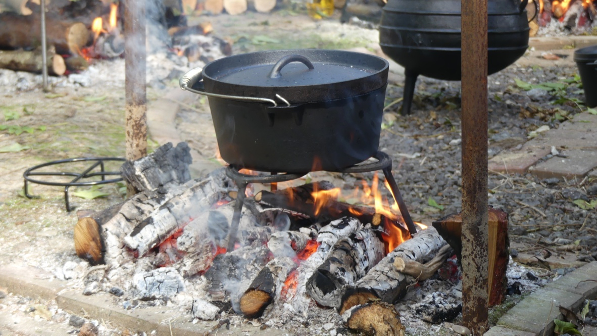 Team Building - Camp Fire Challenge - Field Sport UK